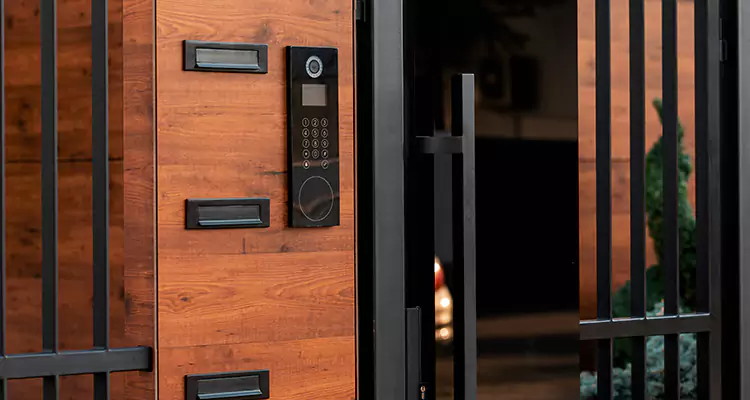 Automatic Door Maintenance in East Lake, FL