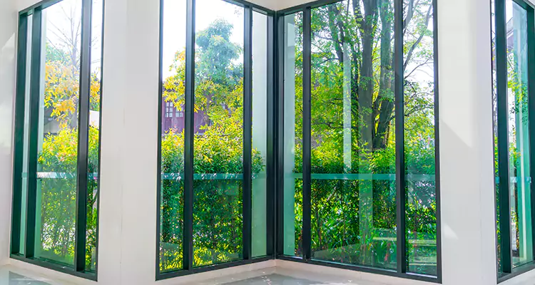 Emergency Balcony Door Glass Repair in East Lake, FL