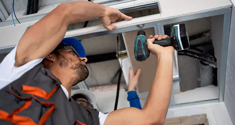 Emergency Overhead Door Repair in East Lake, FL