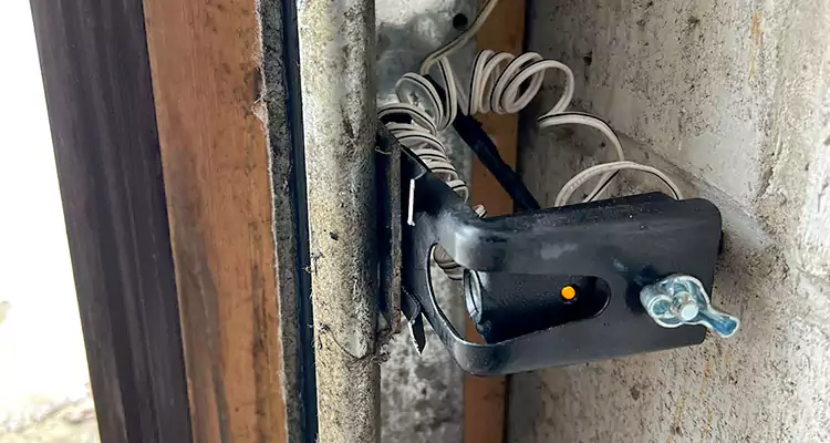 Fix Broken Garage Door Sensor in East Lake, FL