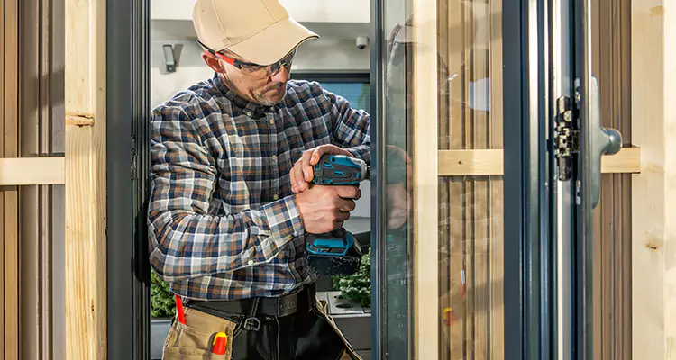 Top-Rated Patio Door Handle and Lock Repair Service for Homeowners in East Lake, FL