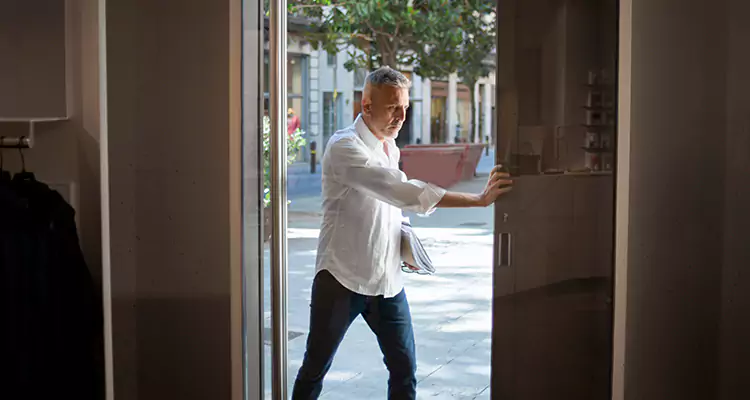 Reliable Pella Patio Door Repair Services for Opening Issues in East Lake, FL