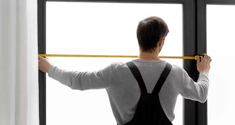 Retractable Deck Screens Repair in East Lake, FL