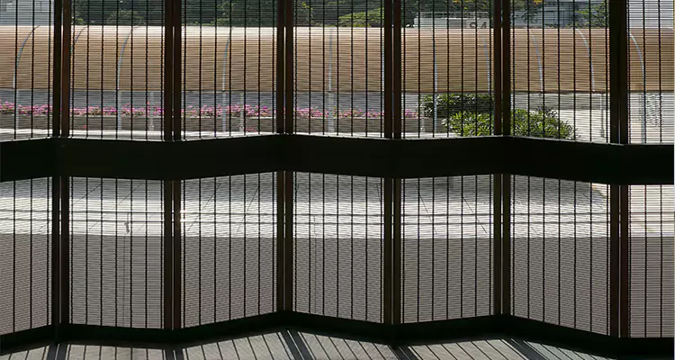 Front Screen Door Repair in East Lake, FL