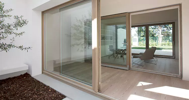 Sliding Screen Door Bottom Track Replacement in East Lake, FL